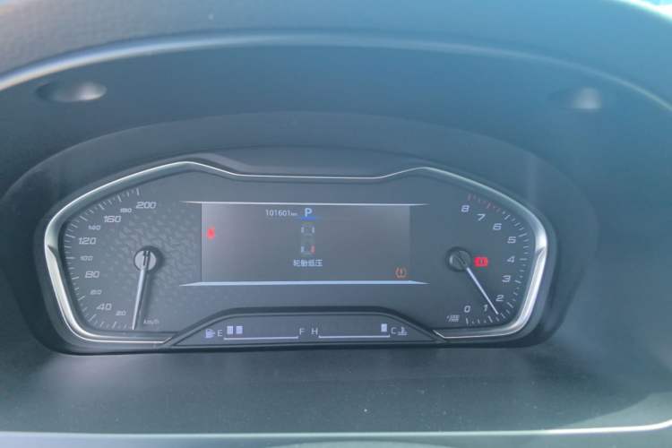 Used SAIC MAXUS G10 2022 2.0T Automatic Elite Edition Gasoline 7-Seater Instrument Cluster