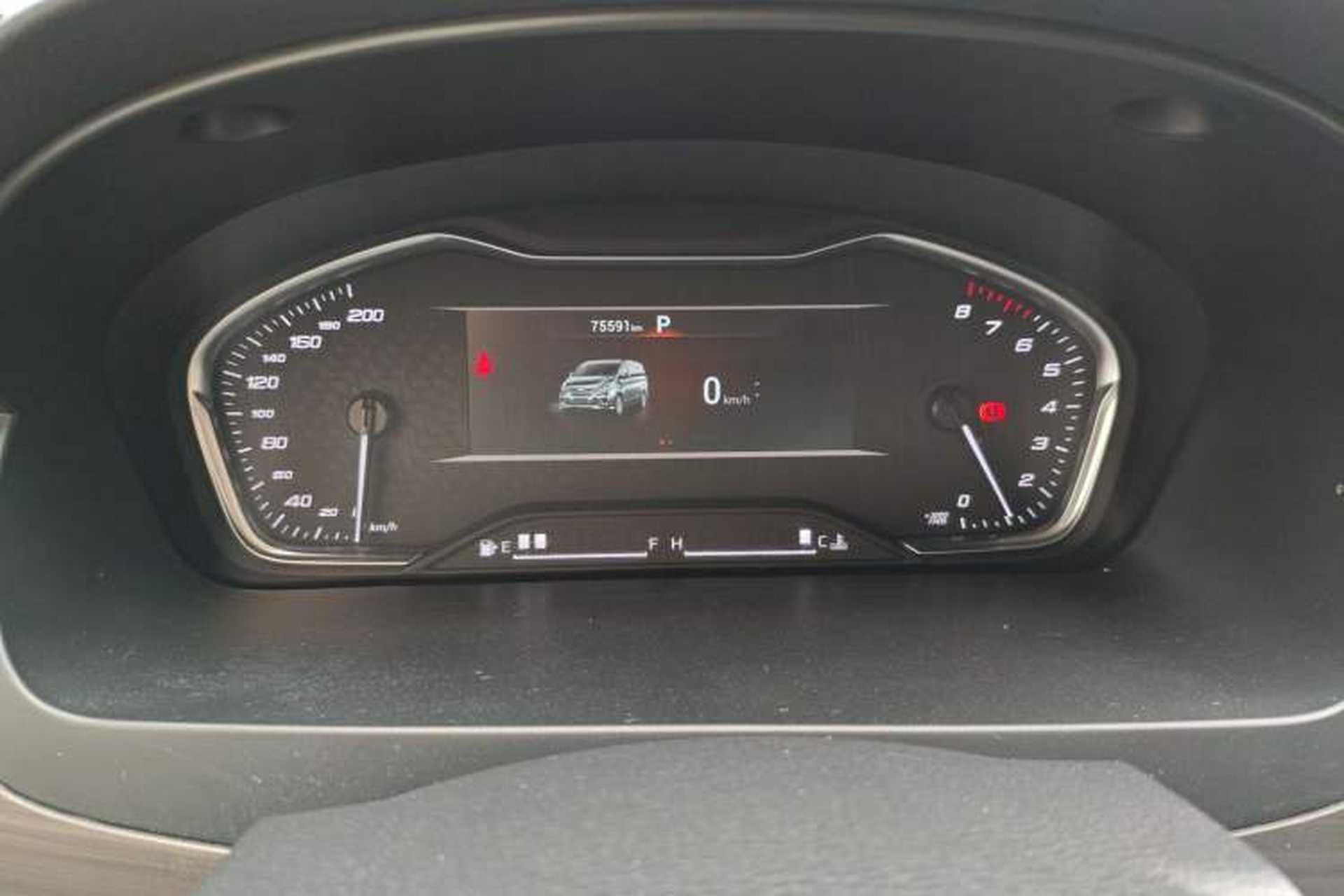 Used SAIC MAXUS G10 2022 2.0T Automatic Elite Edition Gasoline 7-Seater Instrument Cluster