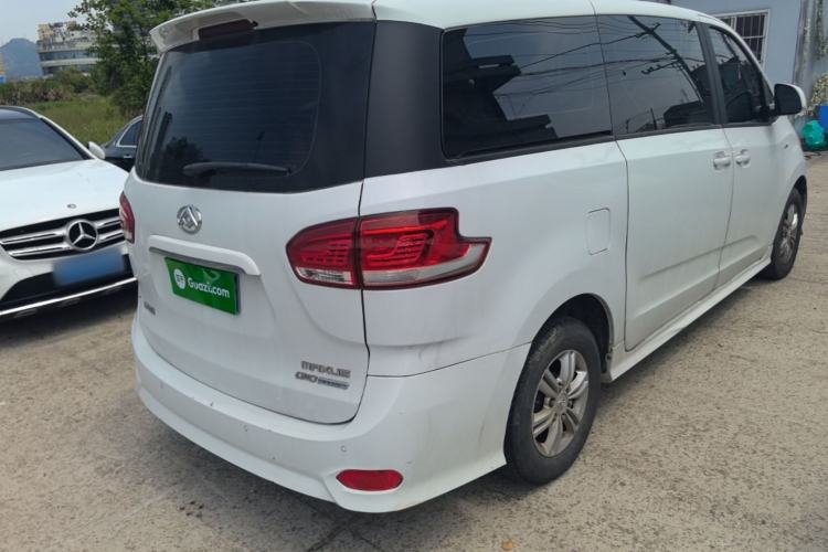 Used SAIC MAXUS G10 2022 2.0T Automatic Elite Edition Gasoline 7-Seater Rear Right 45 Deg