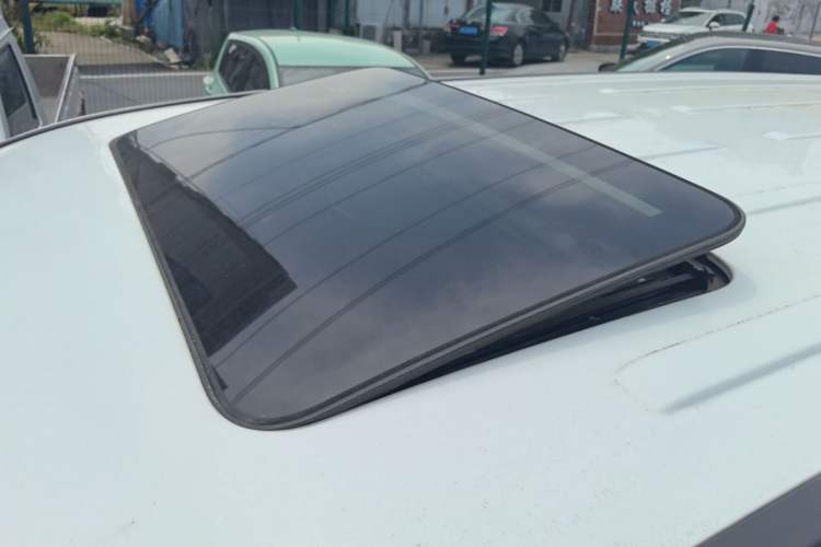 Used SAIC MAXUS G10 2022 2.0T Automatic Elite Edition Gasoline 7-Seater Roof