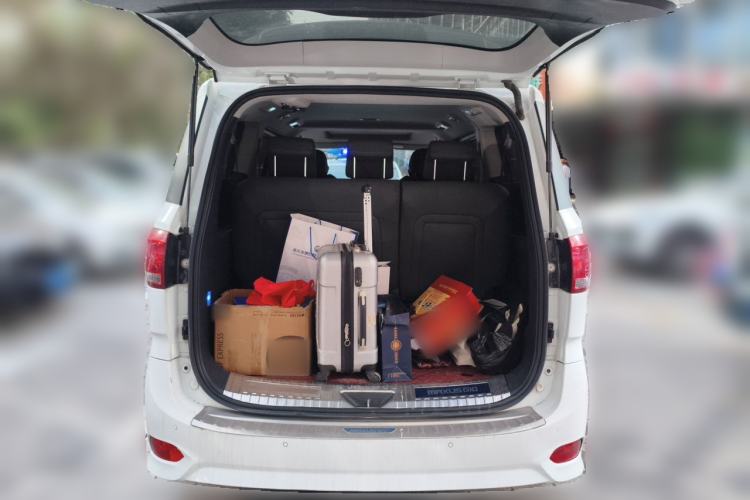 Used SAIC MAXUS G10 2022 2.0T Automatic Elite Edition Gasoline 7-Seater Trunk