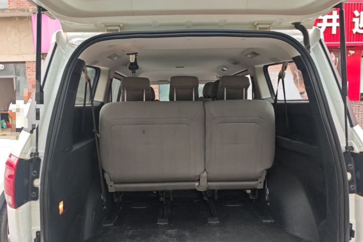 Used SAIC MAXUS G10 2022 2.0T Automatic Smart Enjoyment Version Gasoline 7 Seats Trunk