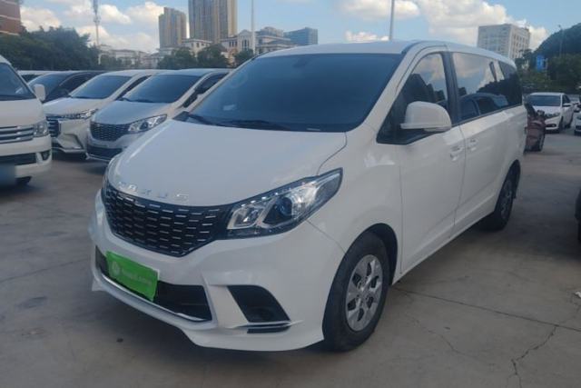 Used SAIC MAXUS G10 2023 2.0T Manual Multi-Function Version Diesel 7/8/9 Seats
