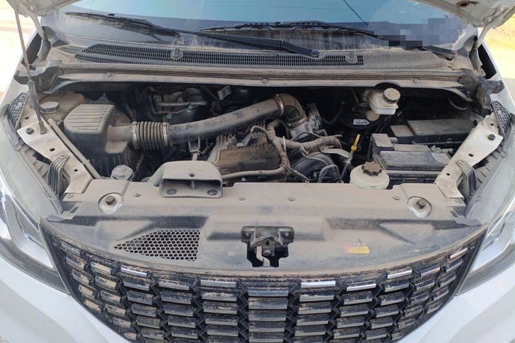 Used SAIC MAXUS G10 2023 2.0L Manual Multi-Function Version Gasoline 7 Seats Engine Bay