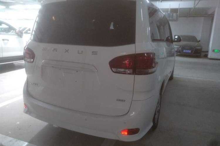 Used SAIC MAXUS G10 2023 Facelift 2.0L Manual Multi-Function Version Gasoline 7-Seater Exterior 5