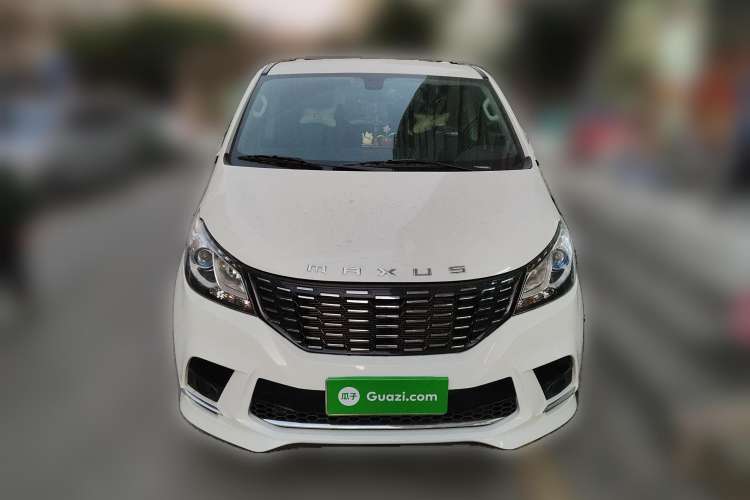 Used SAIC MAXUS G10 2023 2.0T Manual Multi-Function Version Diesel 7/8/9 Seats Front