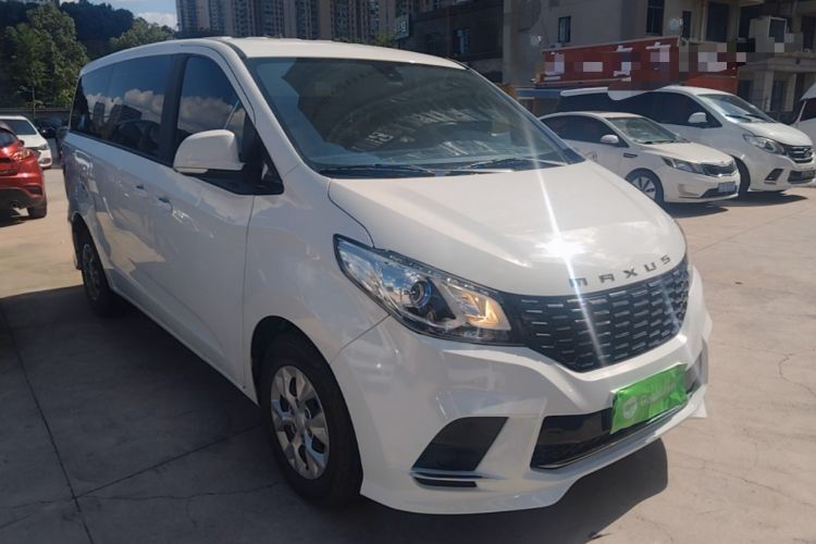 Used SAIC MAXUS G10 2023 2.0T Manual Multi-Function Version Diesel 7/8/9 Seats Front Right 45 Deg