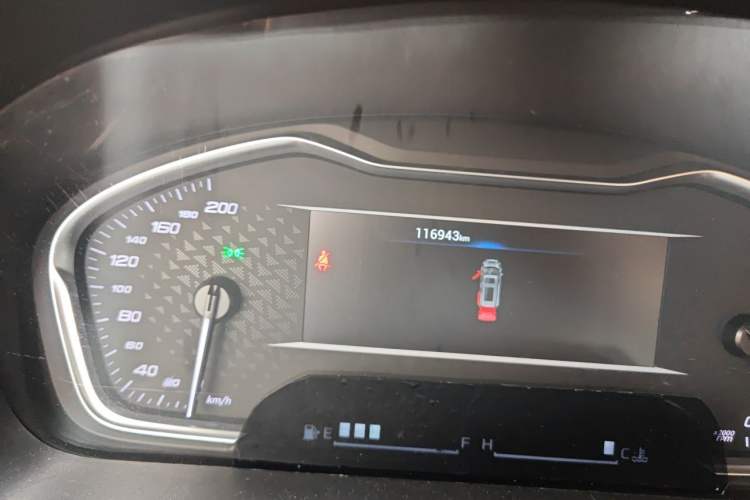 Used SAIC MAXUS G10  Odometer Close Up