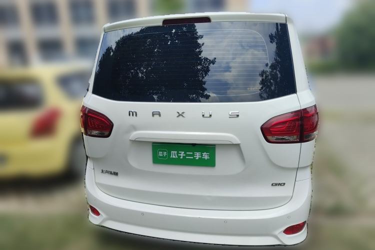 Used SAIC MAXUS G10 2023 Facelift 2.0L Manual Multi-Function Version Gasoline 7-Seater Rear
