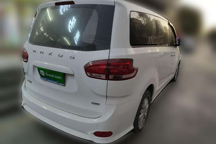 Used SAIC MAXUS G10 2023 2.0T Manual Multi-Function Version Diesel 7/8/9 Seats Rear Right 45 Deg