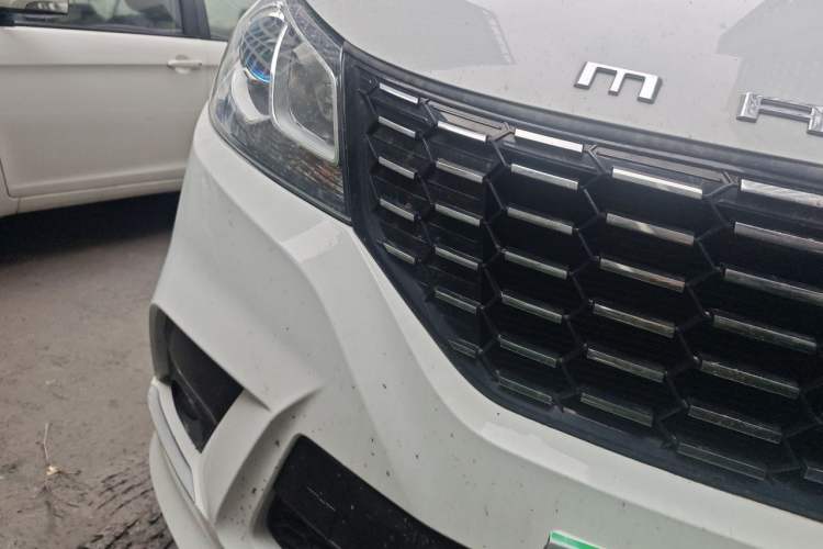 Used SAIC MAXUS G10 2023 2.0L Manual Multi-Function Version Gasoline 7 Seats Right Front Headlight