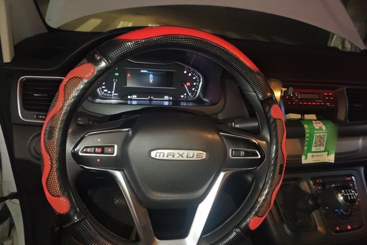 Used SAIC MAXUS G10 2023 2.0T Manual Multi-Function Version Diesel 7/8/9 Seats Steering Wheel