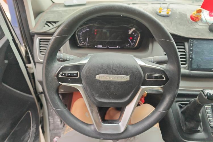 Used SAIC MAXUS G10 2023 2.0L Manual Multi-Function Version Gasoline 7 Seats Steering Wheel