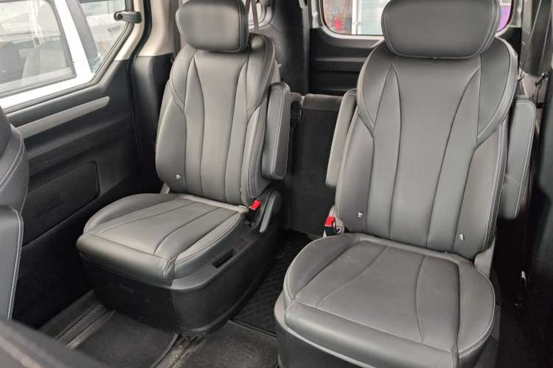 Used SAIC MAXUS G10 2024 2.0L Manual Multi-Function Travel Version CNG 7-Seater Left Rear Seat