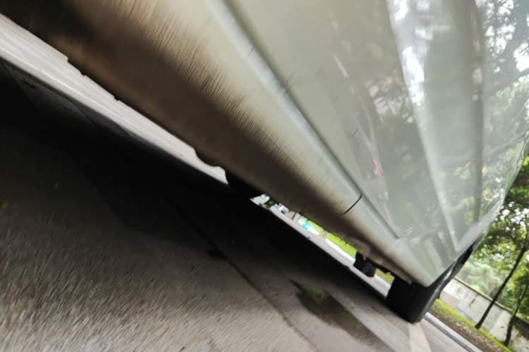 Used SAIC MAXUS G10 2024 2.0L Manual Multifunction Travel Edition CNG 9-Seater Chassis Front Left