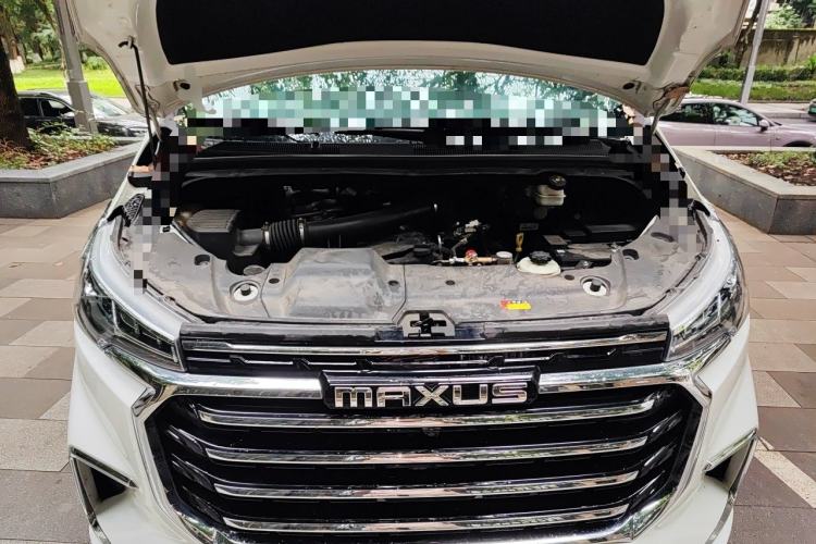 Used SAIC MAXUS G10 2024 2.0L Manual Multifunction Travel Edition CNG 9-Seater Engine Bay