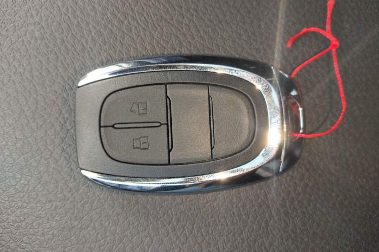 Used SAIC MAXUS G10 2025 MAX 2.0T Automatic Luxury Edition Diesel 7-Seater Interior 1