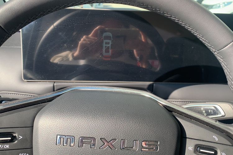Used SAIC MAXUS G10 2025 MAX 2.0T Automatic Luxury Edition Diesel 7-Seater Instrument Cluster