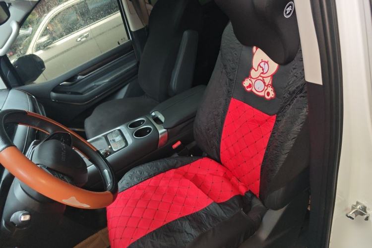 Used SAIC MAXUS G10 2025 MAX 2.0T Automatic Flagship Edition Gasoline 7-Seater Left Front Seat