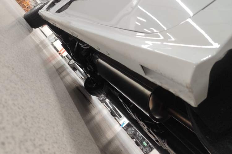 Used SAIC MAXUS G10 2025 MAX 2.0T Automatic Flagship Edition Gasoline 7-Seater Left Side Sill