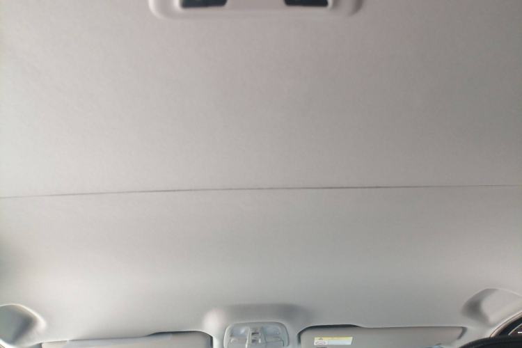 Used SAIC MAXUS G20 2023 Facelifted ES 2.0T Gasoline Automatic Value Edition Headliner