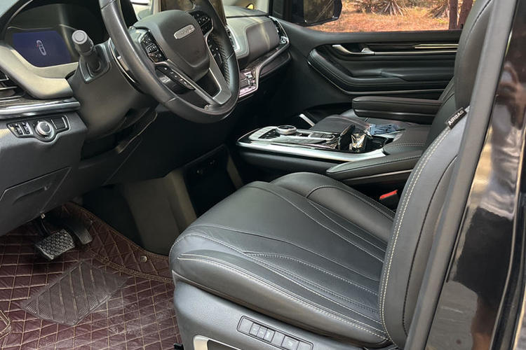 Used SAIC MAXUS G20 2019 First Edition 2.0T Automatic ZhiZun Version China V Standard Interior 1