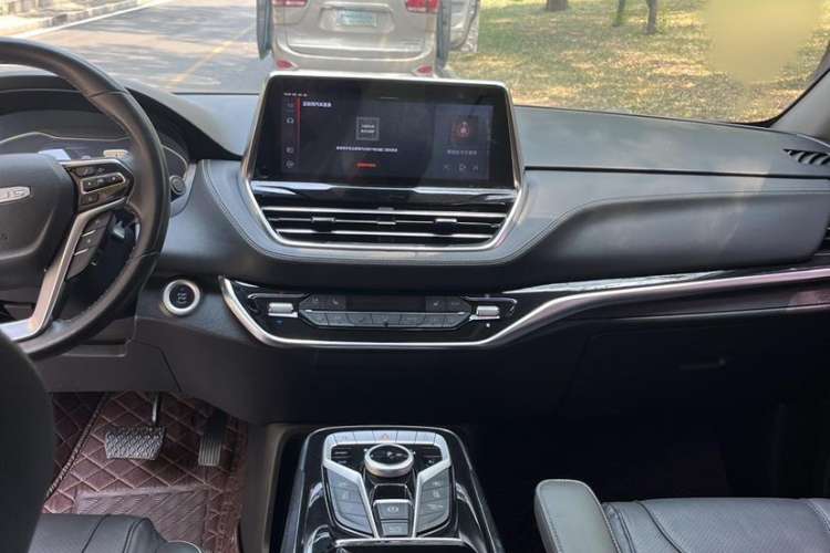 Used SAIC MAXUS G20 2019 First Edition 2.0T Automatic ZhiZun Version China V Standard Interior 2
