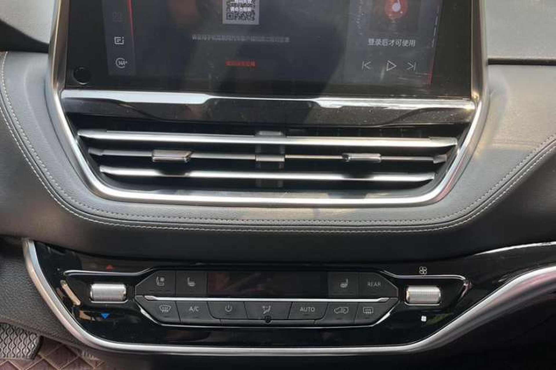 Used SAIC MAXUS G20 2019 First Edition 2.0T Automatic ZhiZun Version China V Standard Interior 4