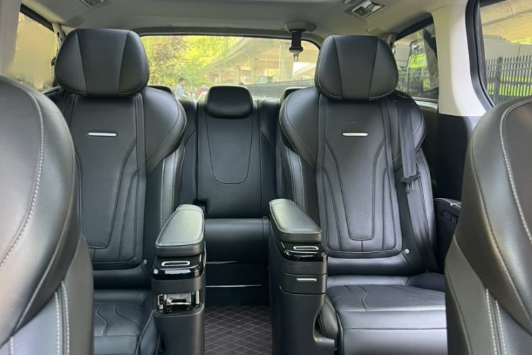 Used SAIC MAXUS G20 2019 First Edition 2.0T Automatic ZhiZun Version China V Standard Interior 5