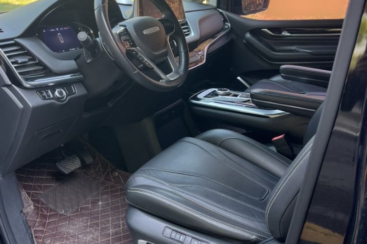 Used SAIC MAXUS G20 2019 First Edition 2.0T Automatic ZhiZun Version China V Standard Interior 6