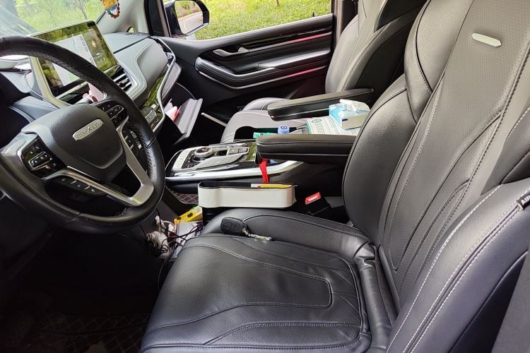 Used SAIC MAXUS G20 2019 First Edition 2.0T Automatic ZhiZun Version China V Standard Left Front Seat