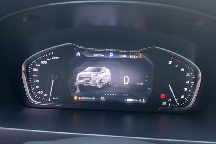 Used SAIC MAXUS G20 2019 First Edition 2.0T Automatic ZhiZun Version China V Standard Odometer Close Up