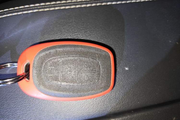 Used SAIC MAXUS G20 2019 First Edition 2.0T Automatic Luxury Executive Version China V Standard Vehicle Key