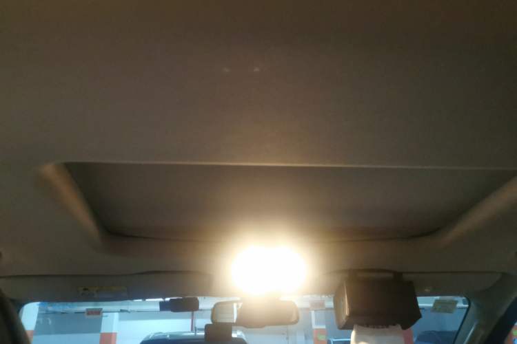 Used SAIC MAXUS G20 2019 First Edition 2.0T Automatic Luxury Version China V Standard Headliner
