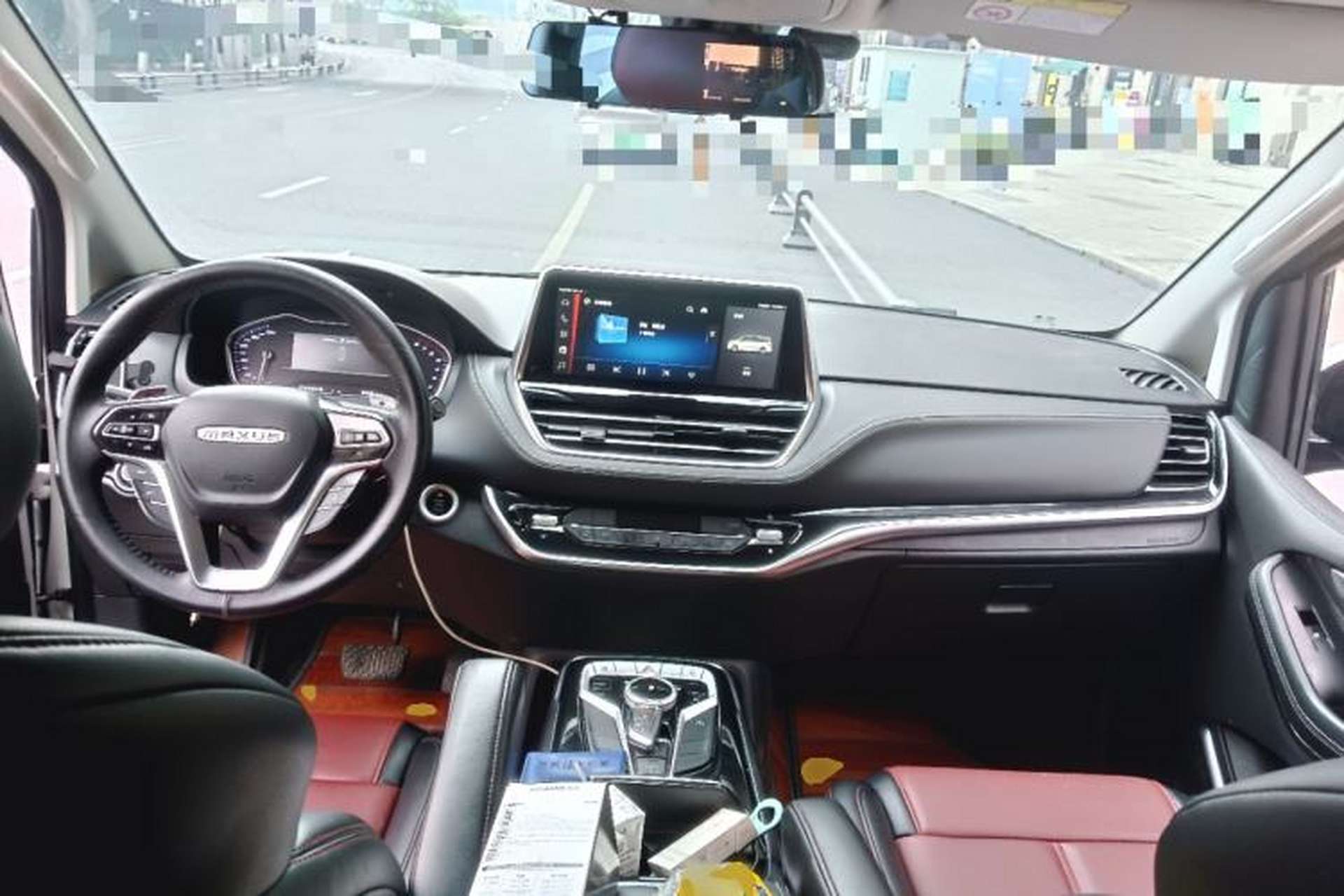 Used SAIC MAXUS G20 2019 First Edition 2.0T Automatic Luxury Version China V Standard Center Console
