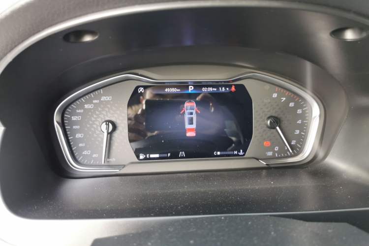 Used SAIC MAXUS G20 2019 First Edition 2.0T Automatic ZhiZun Version China V Standard Instrument Cluster