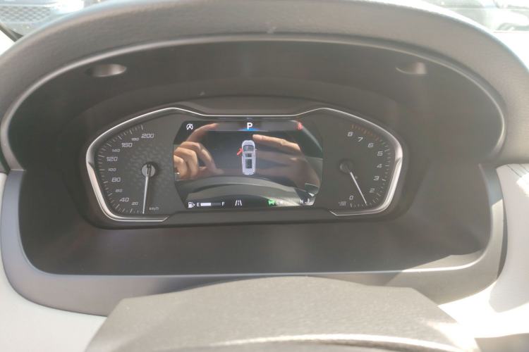 Used SAIC MAXUS G20 2019 First Edition 2.0T Automatic ZhiZun Version China V Standard Instrument Cluster