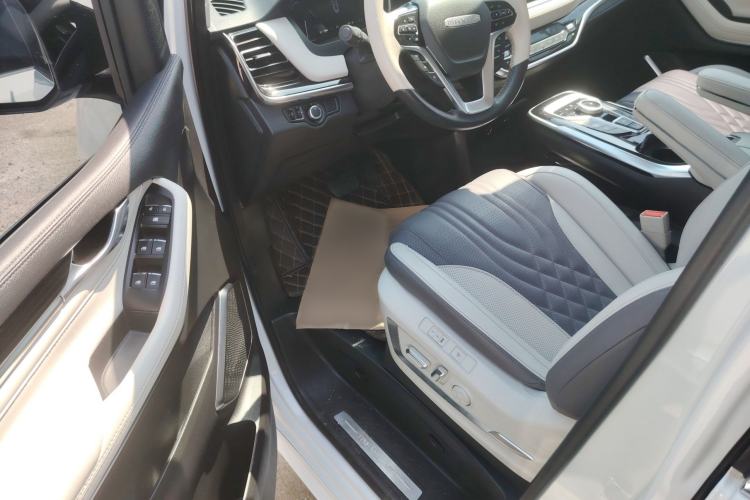 Used SAIC MAXUS G20 2019 First Edition 2.0T Automatic ZhiZun Version China V Standard Interior 1