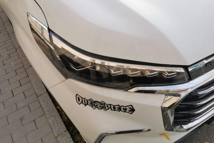 Used SAIC MAXUS G20 2019 First Edition 2.0T Automatic ZhiZun Version China V Standard Right Front Headlight