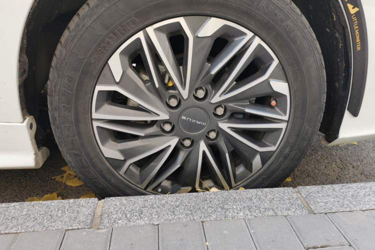 Used SAIC MAXUS G20 2019 First Edition 2.0T Automatic ZhiZun Version China V Standard Right Front Wheel Hub