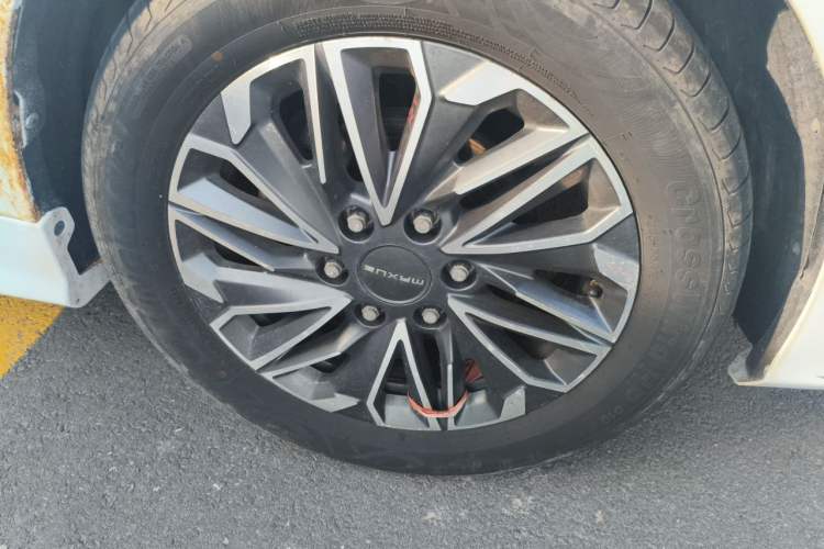 Used SAIC MAXUS G20 2019 First Edition 2.0T Automatic Luxury Executive Version China V Standard Right Front Wheel Hub