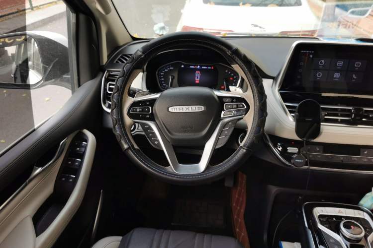 Used SAIC MAXUS G20 2019 First Edition 2.0T Automatic ZhiZun Version China V Standard Steering Wheel