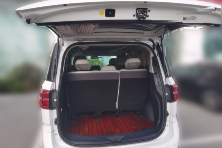Used SAIC MAXUS G20 2019 First Edition 2.0T Automatic ZhiZun Version China V Standard Trunk