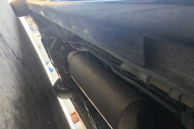 Used SAIC MAXUS G20 2020 2.0T Gasoline Automatic Prestige Executive Version Chassis Rear Left