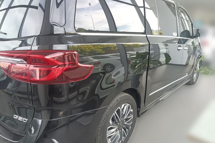 Used SAIC MAXUS G20 2020 2.0T Gasoline Automatic Luxury Executive Edition Exterior 5