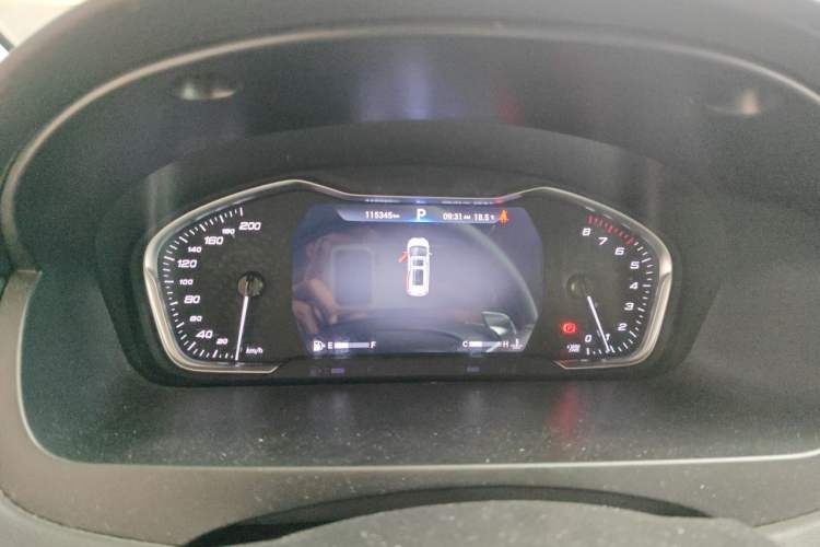 Used SAIC MAXUS G20 2020 2.0T Gasoline Automatic Luxury Executive Edition Instrument Cluster
