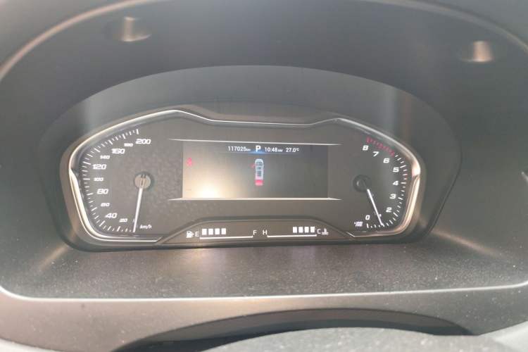 Used SAIC MAXUS G20 2020 2.0T Gasoline Automatic Luxury Edition Instrument Cluster