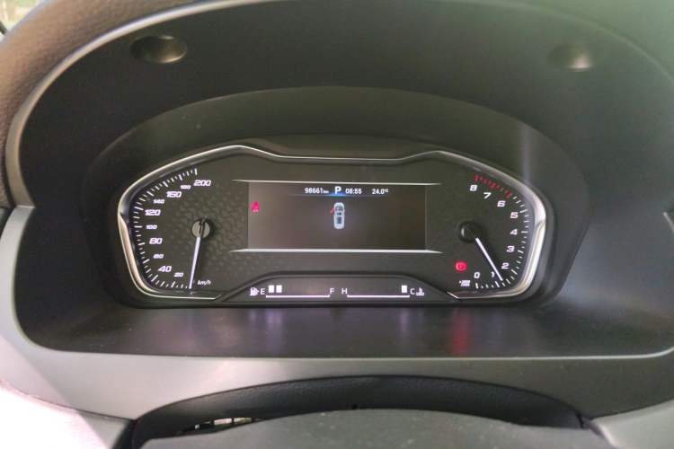 Used SAIC MAXUS G20 2020 2.0T Gasoline Automatic Luxury Edition Instrument Cluster