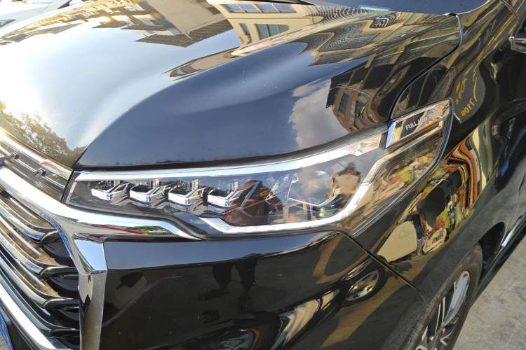 Used SAIC MAXUS G20 2020 2.0T Gasoline Automatic ZhiZun Edition Left Front Headlight