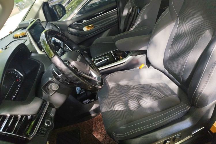 Used SAIC MAXUS G20 2020 2.0T Gasoline Automatic Luxury Edition Left Front Seat